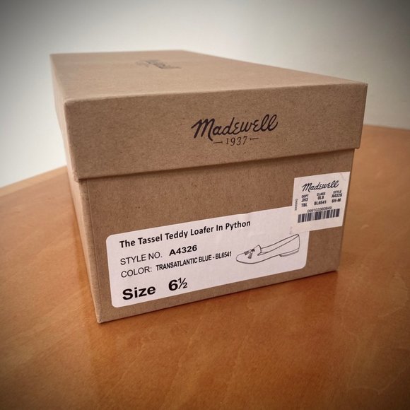 Madewell Leather Tassel Teddy Loafer in Navy Python 6M - Picture 10 of 11